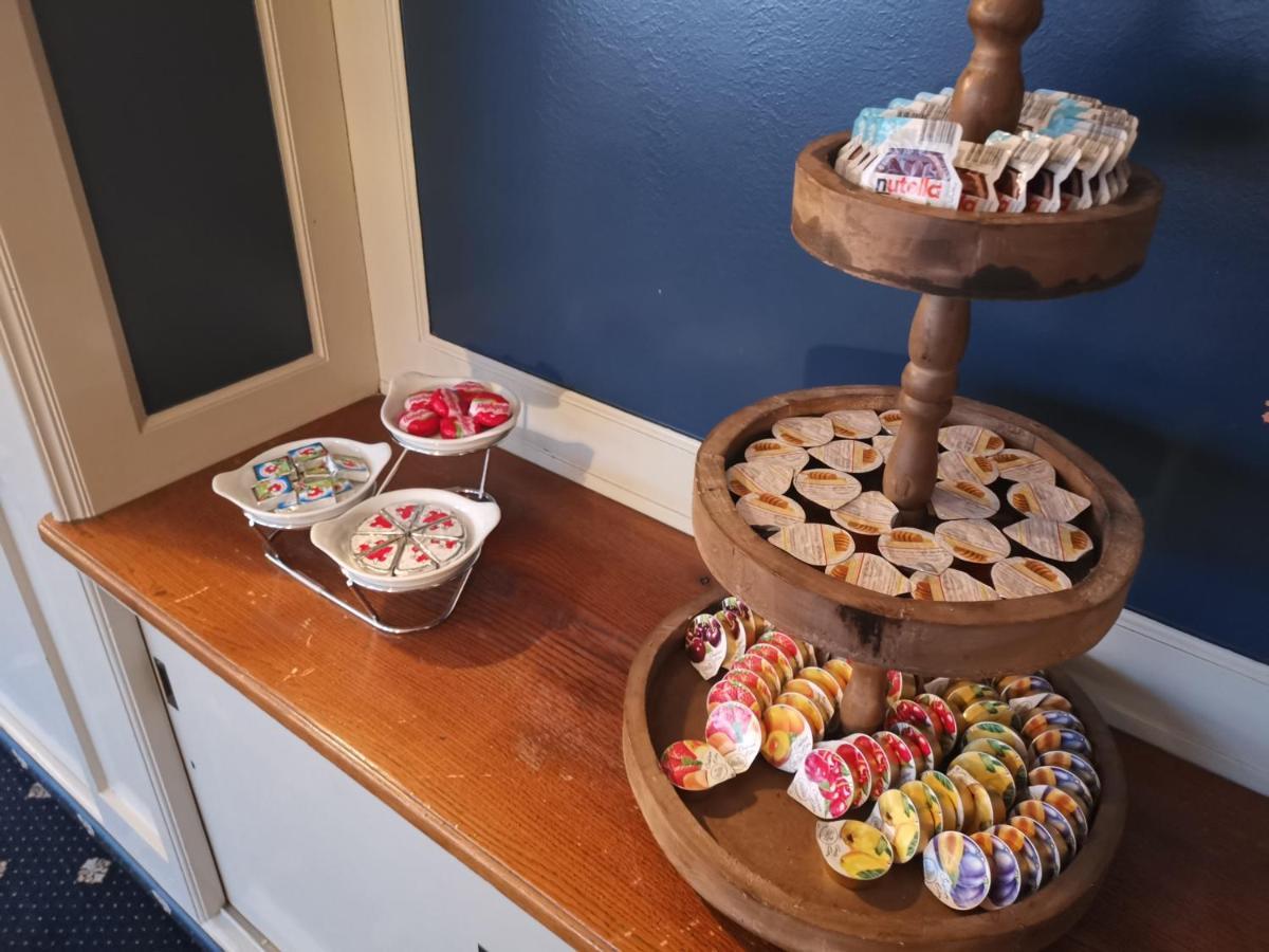Hotel Restaurant Goldener Schluessel Altdorf Eksteriør billede