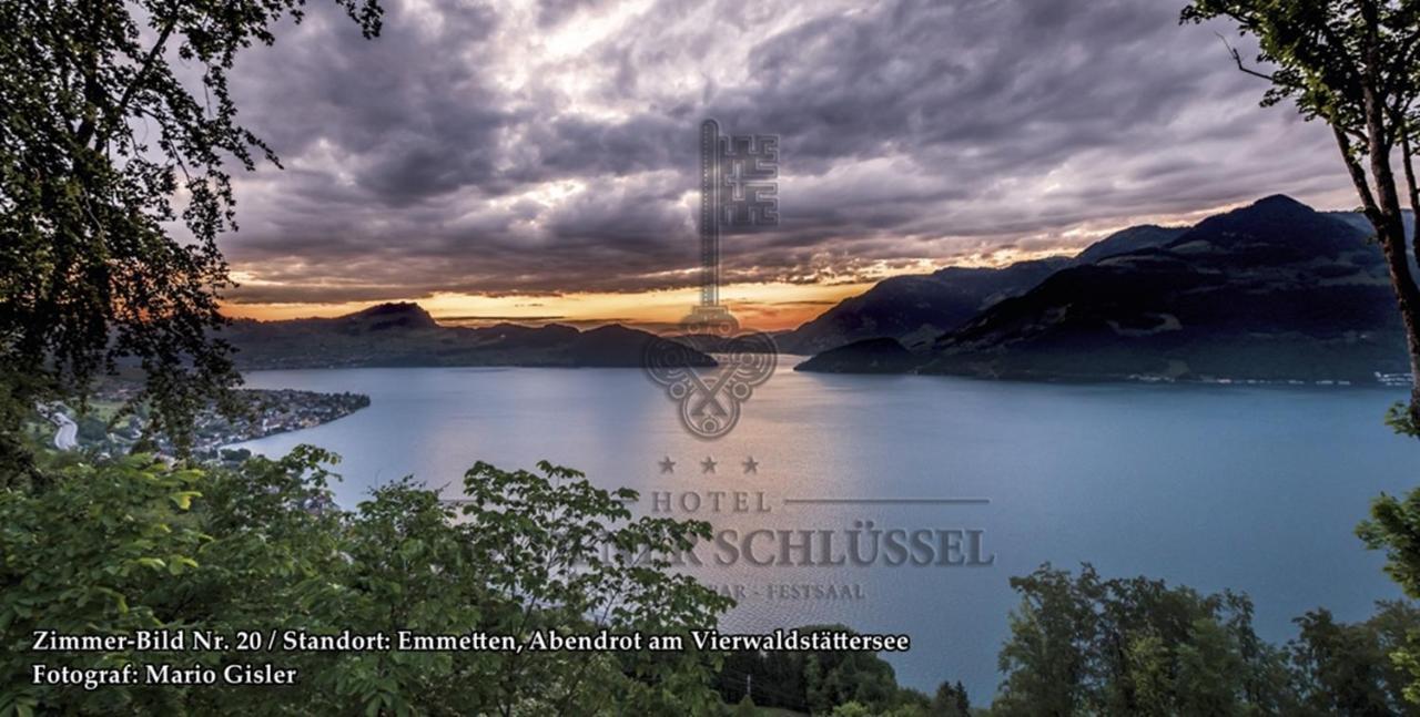 Hotel Restaurant Goldener Schluessel Altdorf Eksteriør billede