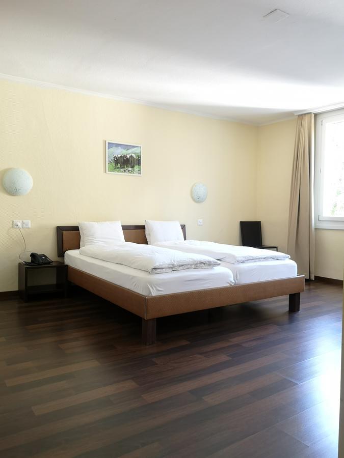 Hotel Restaurant Goldener Schluessel Altdorf Eksteriør billede