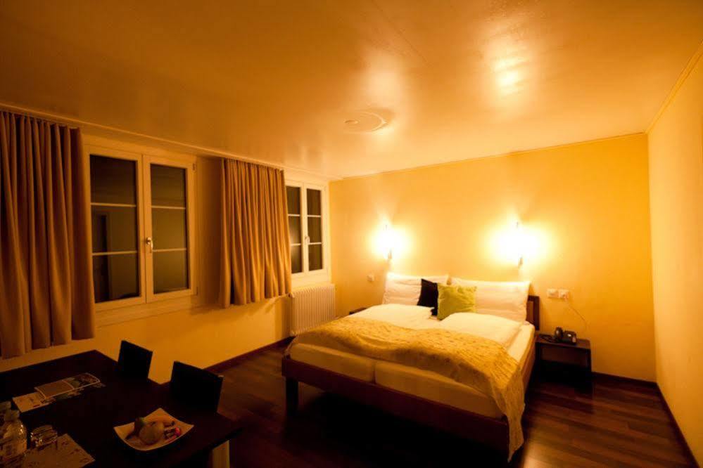 Hotel Restaurant Goldener Schluessel Altdorf Eksteriør billede