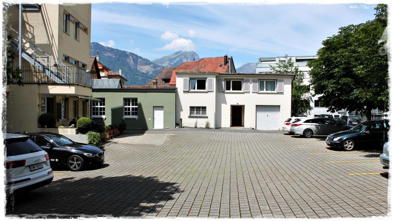 Hotel Restaurant Goldener Schluessel Altdorf Eksteriør billede